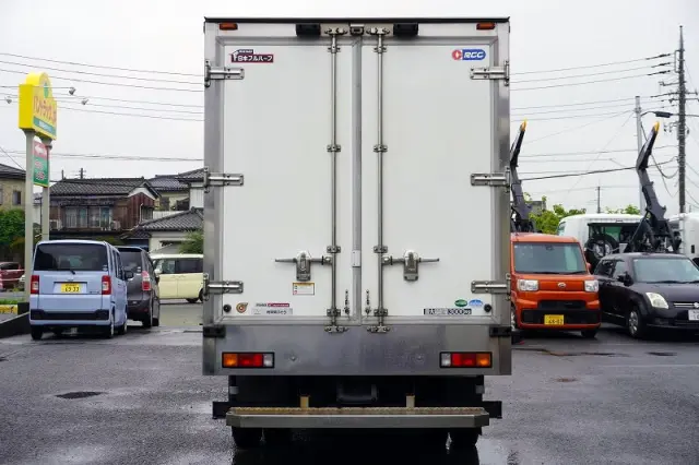 三菱 キャンター TPG-FEA50(2WD)の写真4