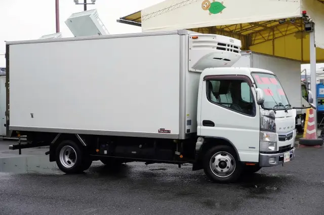 三菱 キャンター TPG-FEA50(2WD)の写真6