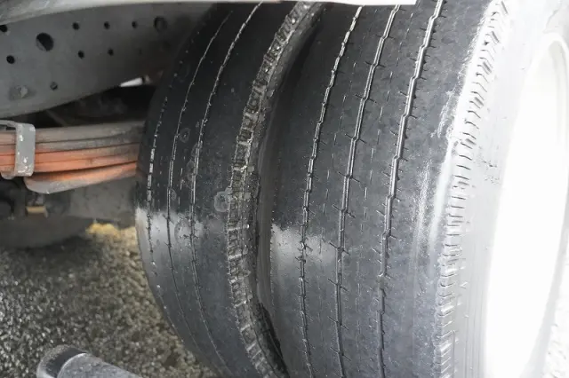 三菱 キャンター TPG-FEA50(2WD)の写真10