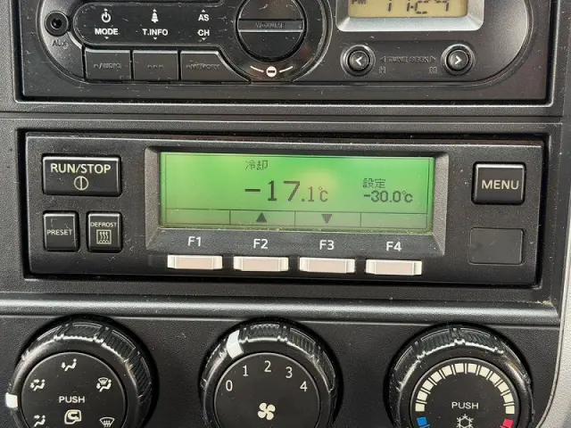 三菱 キャンター TPG-FEA50(2WD)の写真44