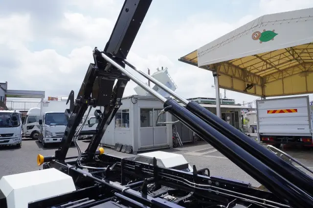 三菱 ファイター 2KG-FK72F(2WD)の写真23
