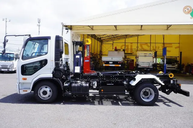 三菱 ファイター 2KG-FK72F(2WD)の写真3