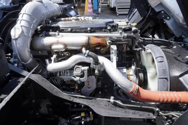 三菱 ファイター 2KG-FK72F(2WD)の写真15