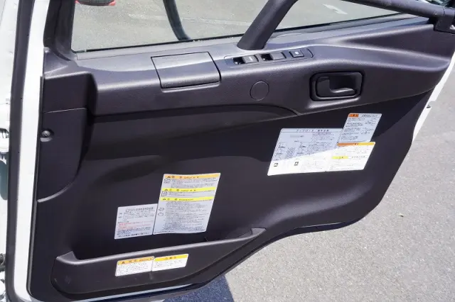 三菱 ファイター 2KG-FK72F(2WD)の写真31