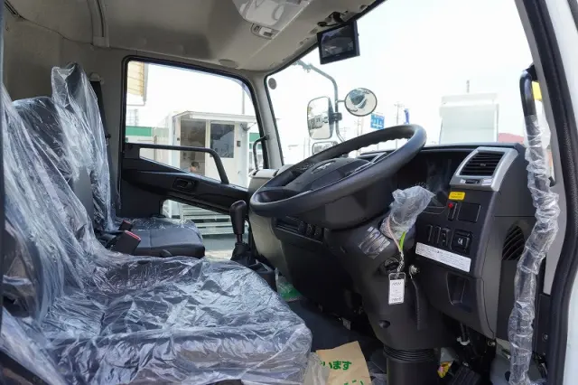 三菱 ファイター 2KG-FK72F(2WD)の写真33
