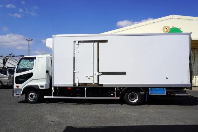 三菱 ファイター 2KG-FK65F(2WD)の写真3