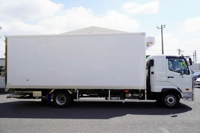 三菱 ファイター 2KG-FK65F(2WD)の写真5
