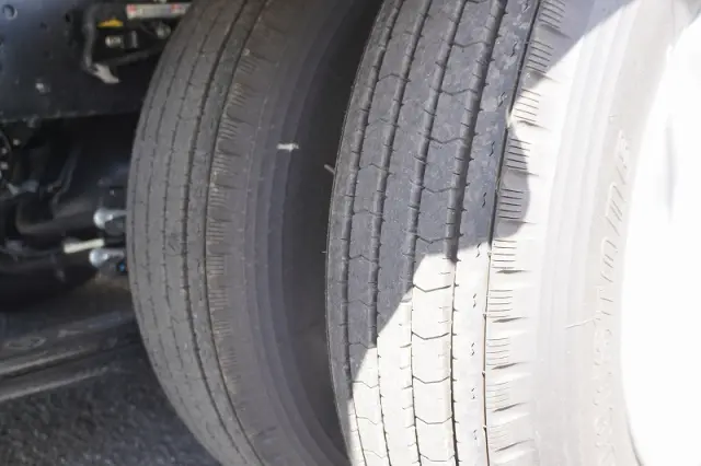 三菱 ファイター 2KG-FK65F(2WD)の写真11