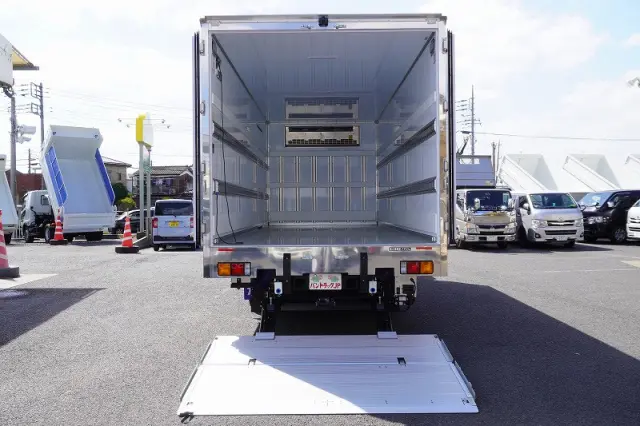 三菱 ファイター 2KG-FK65F(2WD)の写真21