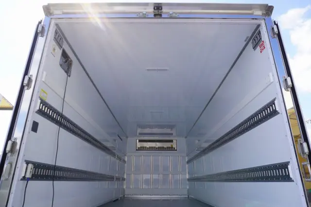 三菱 ファイター 2KG-FK65F(2WD)の写真23