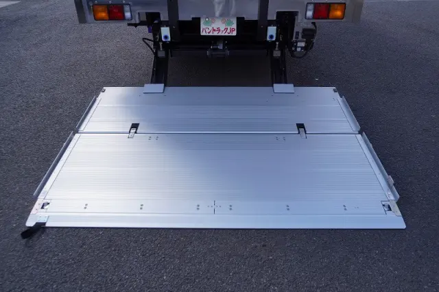三菱 ファイター 2KG-FK65F(2WD)の写真27