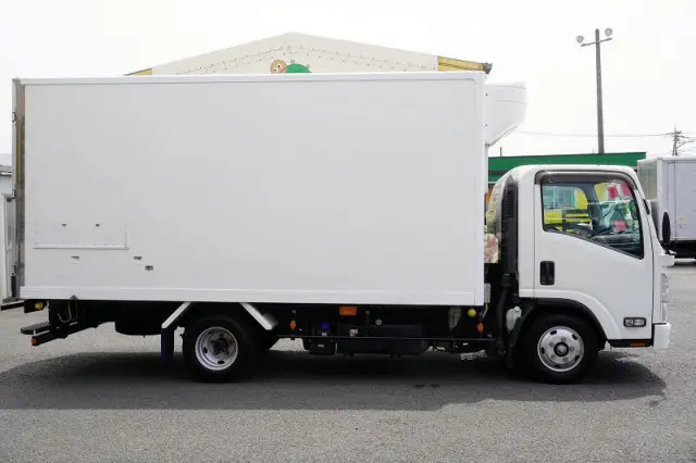 いすゞ エルフ 2RG-NPR88AN(2WD)の写真5