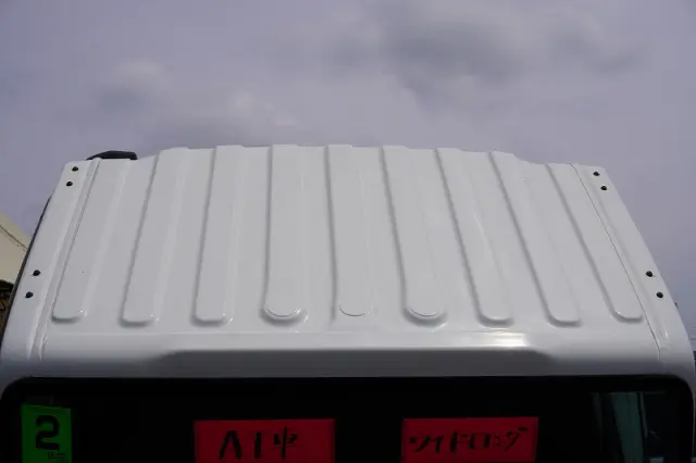 いすゞ エルフ 2RG-NPR88AN(2WD)の写真16