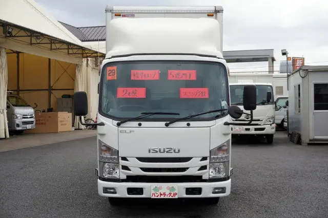 いすゞ エルフ TRG-NLR85AN(2WD)の写真2