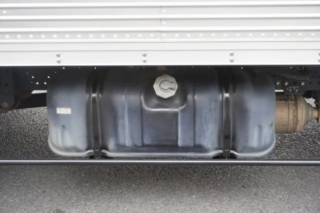 いすゞ エルフ TRG-NLR85AN(2WD)の写真28