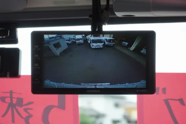 いすゞ エルフ TRG-NLR85AN(2WD)の写真33