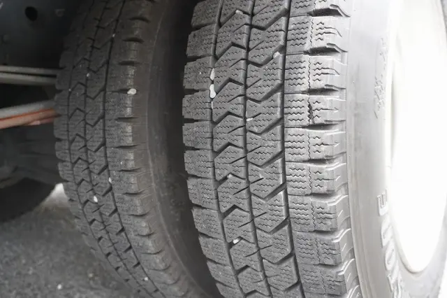 いすゞ エルフ 2RG-NPR88AN(2WD)の写真10