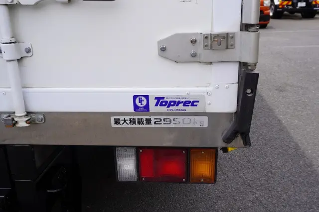 いすゞ エルフ 2RG-NPR88AN(2WD)の写真25