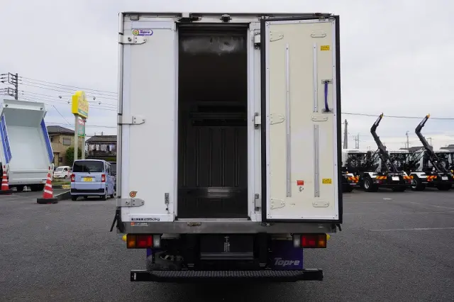 いすゞ エルフ 2RG-NPR88AN(2WD)の写真23