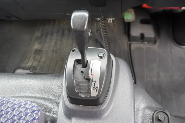 いすゞ エルフ 2RG-NPR88AN(2WD)の写真29