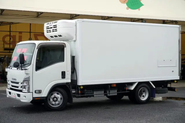 いすゞ エルフ 2RG-NPR88AN(2WD)の写真1