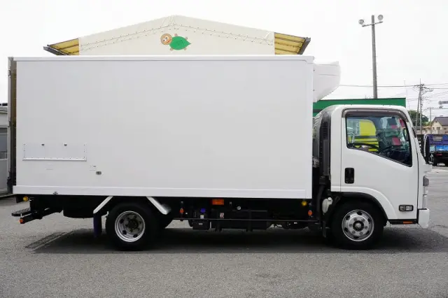 いすゞ エルフ 2RG-NPR88AN(2WD)の写真5
