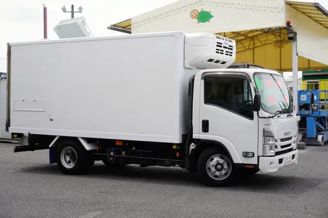 いすゞ エルフ 2RG-NPR88AN(2WD)の写真6