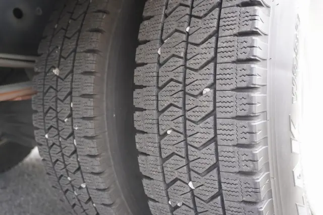 いすゞ エルフ 2RG-NPR88AN(2WD)の写真10