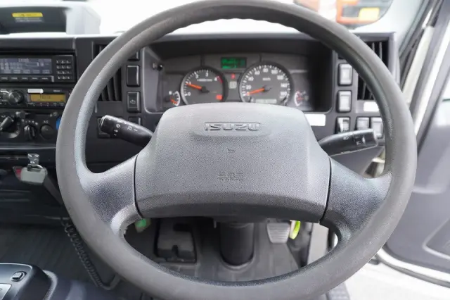 いすゞ エルフ 2RG-NPR88AN(2WD)の写真28