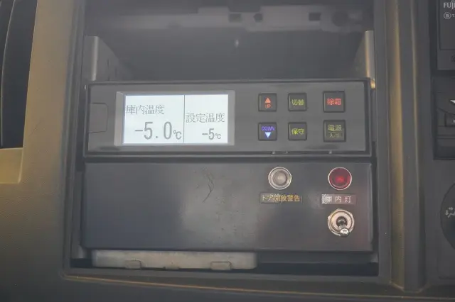 いすゞ エルフ 2RG-NPR88AN(2WD)の写真39