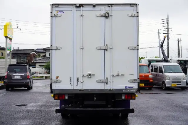 いすゞ エルフ 2RG-NPR88AN(2WD)の写真4