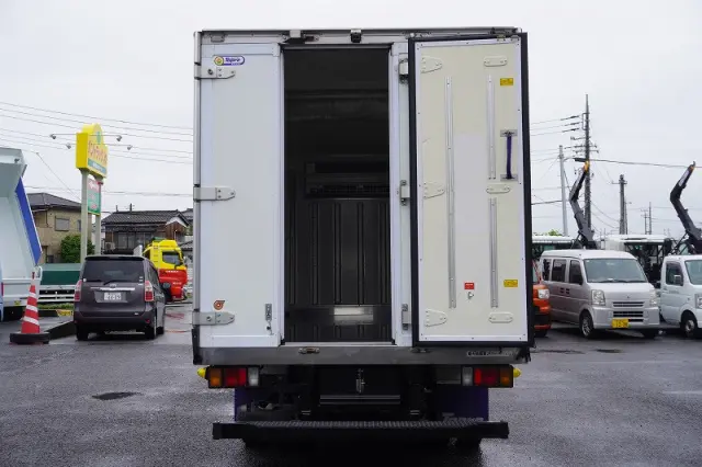 いすゞ エルフ 2RG-NPR88AN(2WD)の写真23