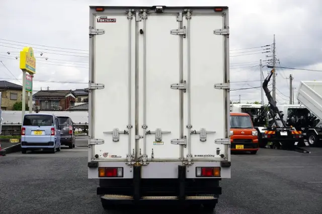 いすゞ エルフ TPG-NMR85AN(2WD)の写真4