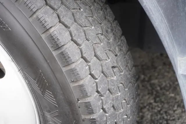 いすゞ エルフ TPG-NMR85AN(2WD)の写真9