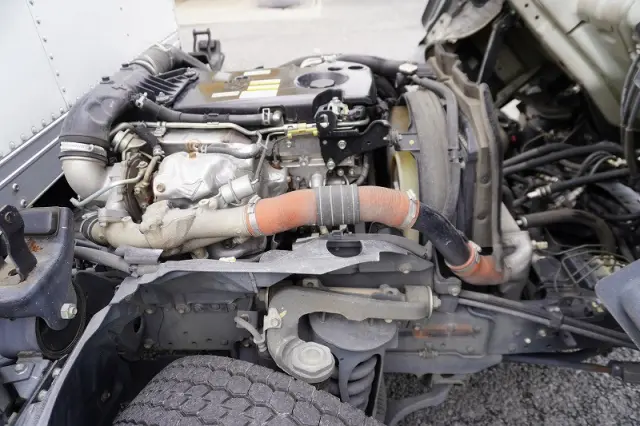 いすゞ エルフ TPG-NMR85AN(2WD)の写真15