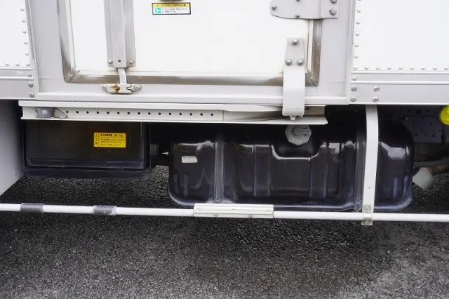 いすゞ エルフ TPG-NMR85AN(2WD)の写真30