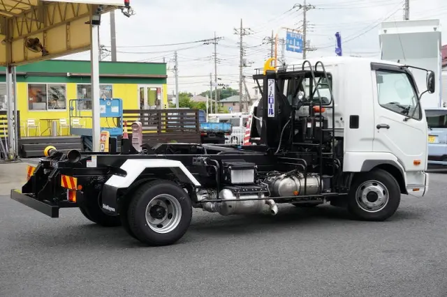 三菱 ファイター 2KG-FK72F(2WD)の写真8