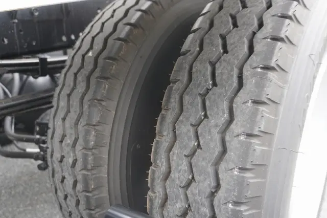 三菱 ファイター 2KG-FK72F(2WD)の写真10