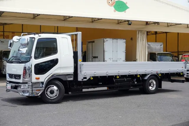 三菱 ファイター 2KG-FK65F(2WD)の写真1