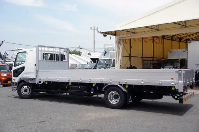 三菱 ファイター 2KG-FK65F(2WD)の写真7
