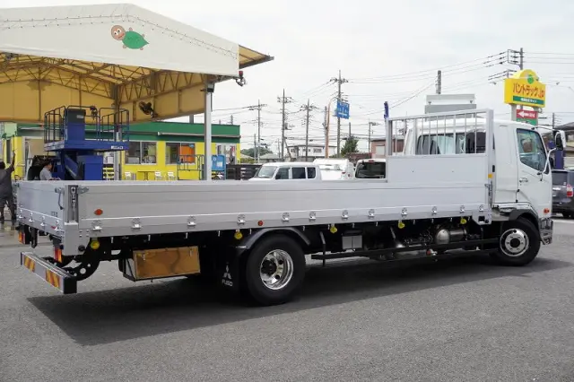 三菱 ファイター 2KG-FK65F(2WD)の写真8
