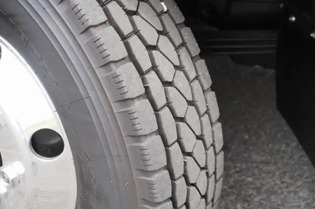 三菱 ファイター 2KG-FK65F(2WD)の写真9