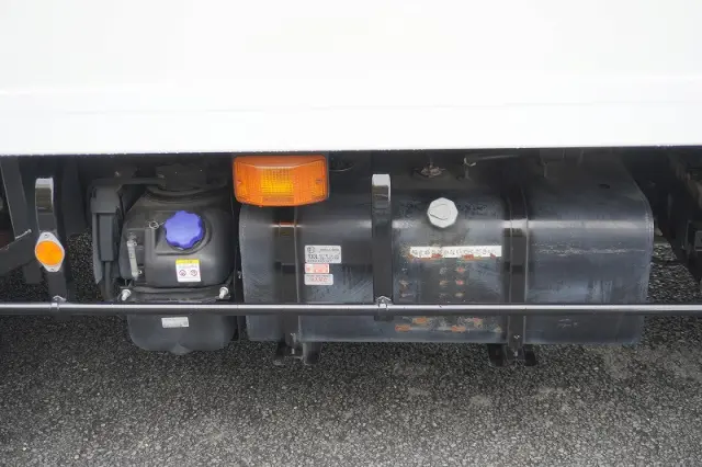 いすゞ エルフ 2SG-NPR88AN(2WD)の写真28
