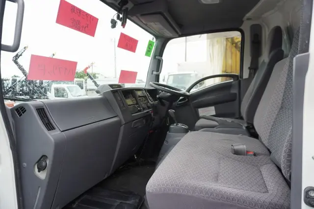 いすゞ エルフ 2SG-NPR88AN(2WD)の写真37