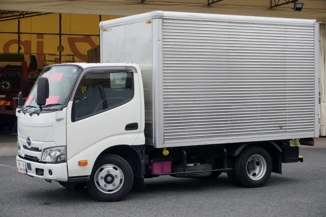 日野 デュトロ 2RG-XZC605M(2WD)の写真1