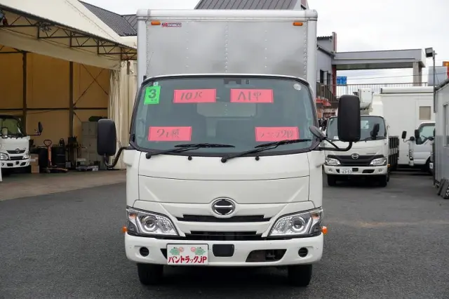日野 デュトロ 2RG-XZC605M(2WD)の写真2