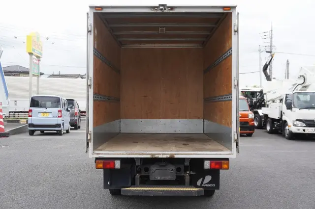 日野 デュトロ 2RG-XZC605M(2WD)の写真17