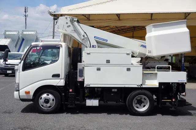 日野 デュトロ TKG-XZU600X(2WD)の写真3