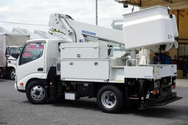日野 デュトロ TKG-XZU600X(2WD)の写真7