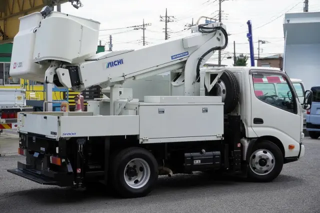 日野 デュトロ TKG-XZU600X(2WD)の写真8